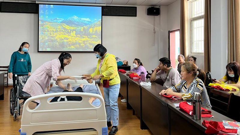 医养结合中心建设规范实施细则：标准解读与实施要点